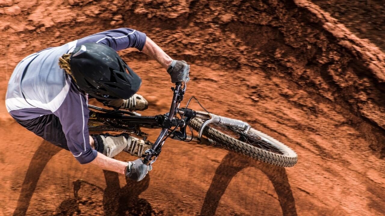 what to wear mountain biking