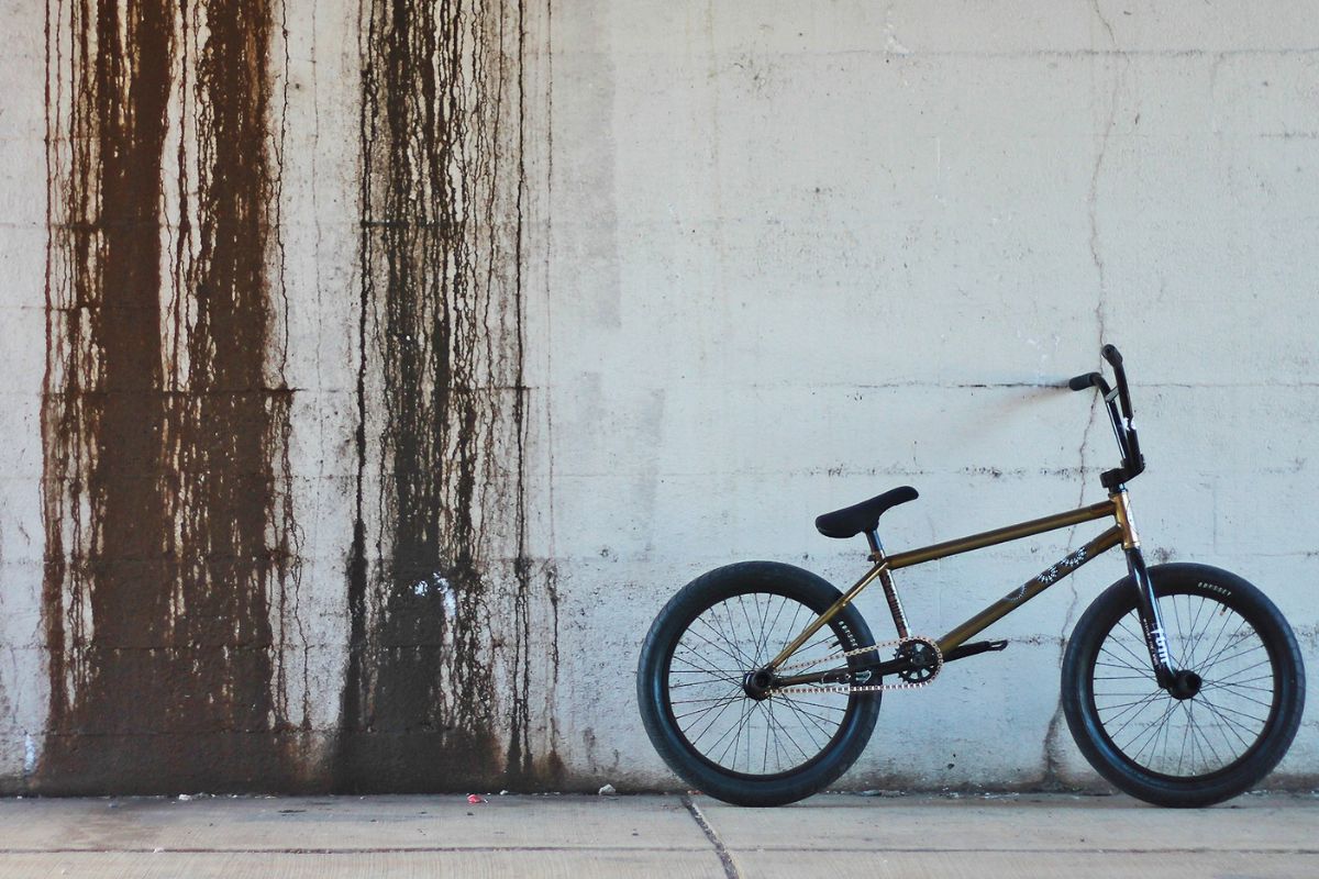 do bmx bikes have brakes